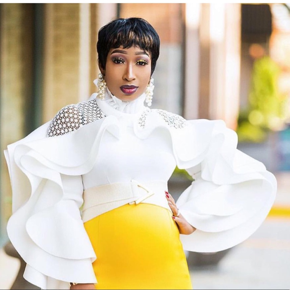 Elegant White Ruffled Blouse *RePosh*